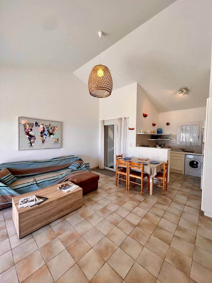 76c5e2df 5c00 4ad4 bcfe d2ab7a676544 "Votre clé pour des vacances parfaites à Porto-Vecchio."